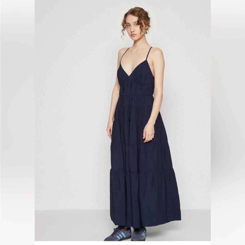 NWT Abercrombie & Fitch Blue Tiered Maxi Dress Flowy Crisscross Back Sundress S - Picture 10 of 16